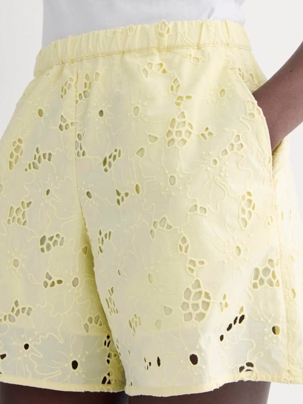 Everlane Eyelet Camp Shirt + Eyelet Pull-On Shorts Set | Light Yellow / XL / NWT - Picture 4 of 16